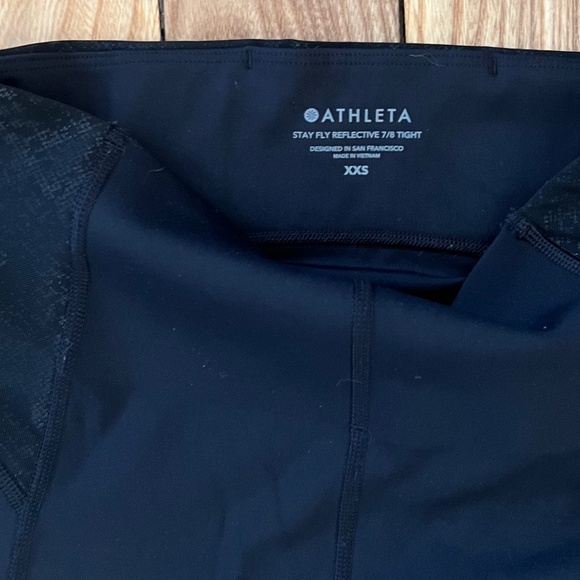 Athlete Stay Fly Reflective 7/8 tight - Picture 7 of 11